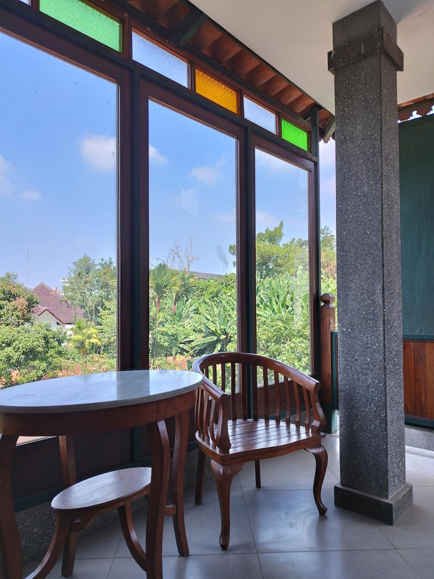 Dalem Arum Bandung Exterior foto